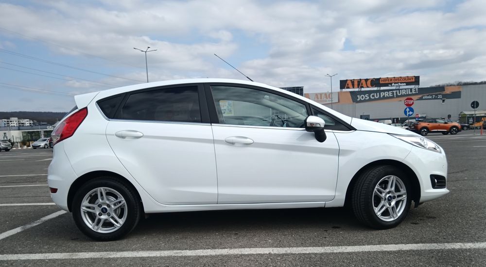 De vânzare Ford fiesta Titanium AUTOMATĂ