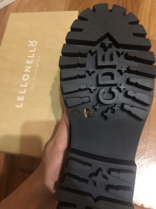 Продам новые лоферы