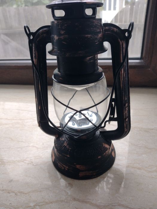 Lampa cu baterii