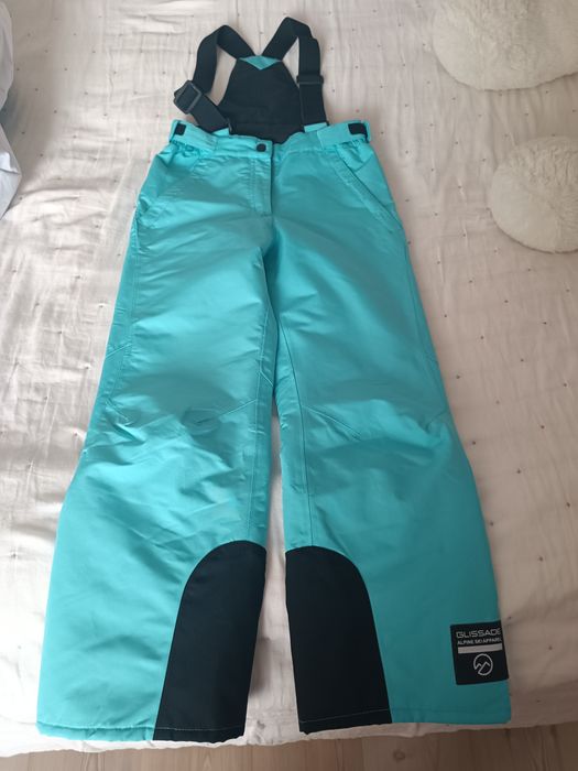 Продам детские вещи