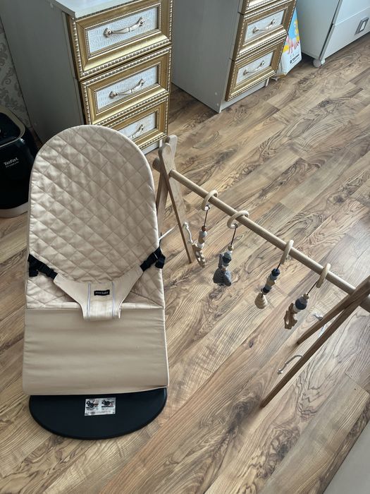 Продам детский шезлонг