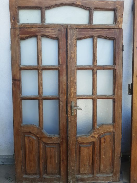 Ёғоч эшик каробкасиз икки тавақали