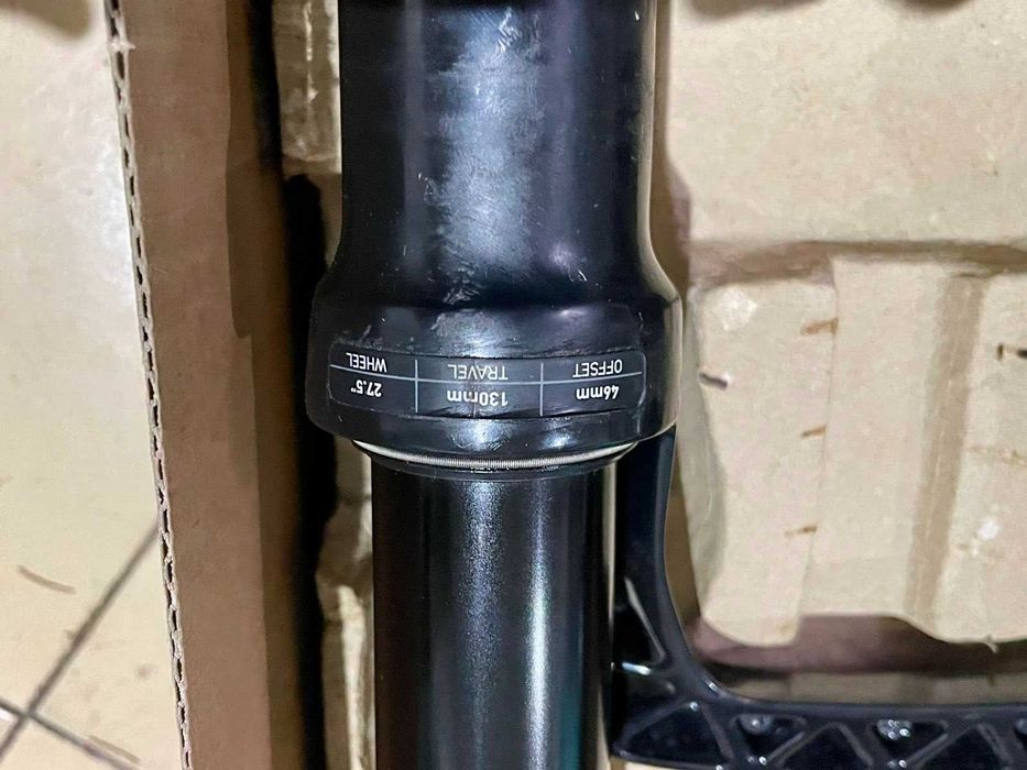 ROCKSHOX RELEVATION Debonair 27.5'' 130mm