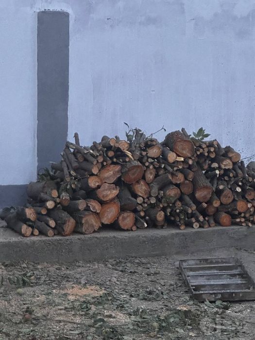 Дрова для дома..