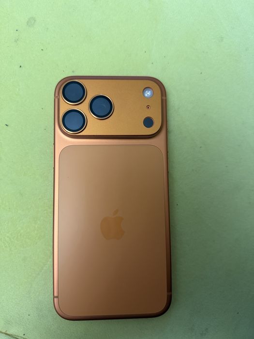 Айфон 17 про макс