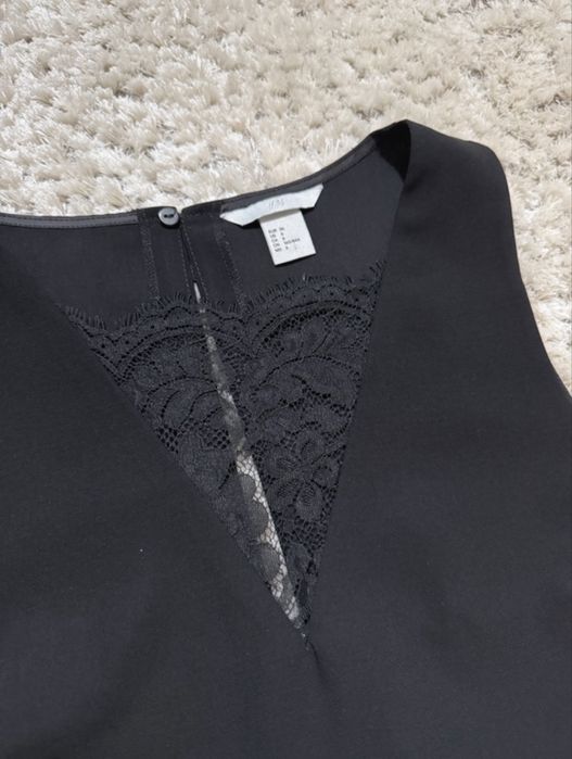 Rochie cu insertie de dantele H&M