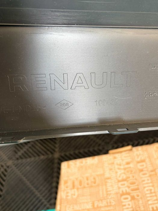 Bara fata Renault 5 E tech nou originala Renault