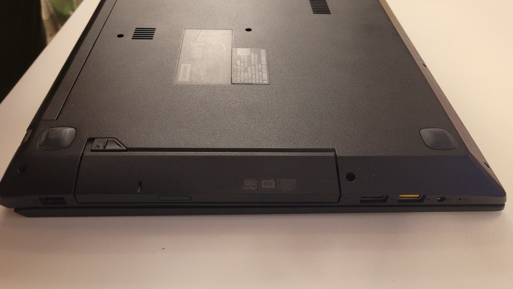 Laptop Lenovo V510 i3 7100U 4Gb Ram ssd 128Gb