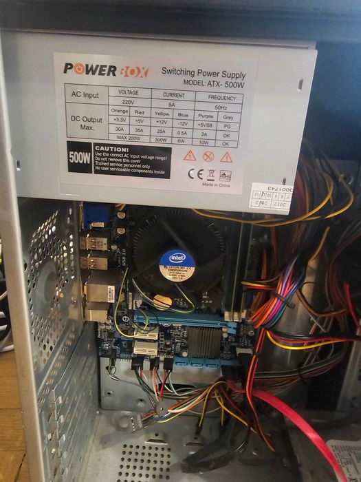 Настолен компютър с Windows 10, SSD + HDD (440 GB) – Готов за работа/забавление