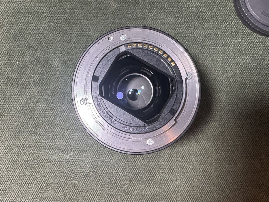 Vand Obiective Sony Zeiss Sonnar T 55mm 1.8 . Si sony 35 mm 1.8 Full frame  ambele montura sony e.