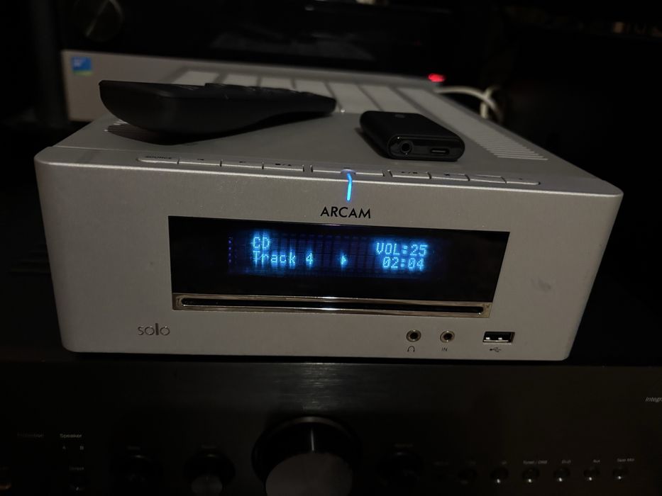 Arcam SOLO Mini Amplificator CD Bluetooth USB Tuner PrețMAGAZIN4300Lei