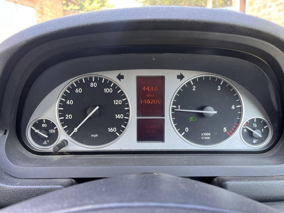 Mercedes B180 2010г на части