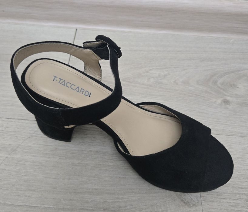 Туфли Gabor и туфли TACCARDI