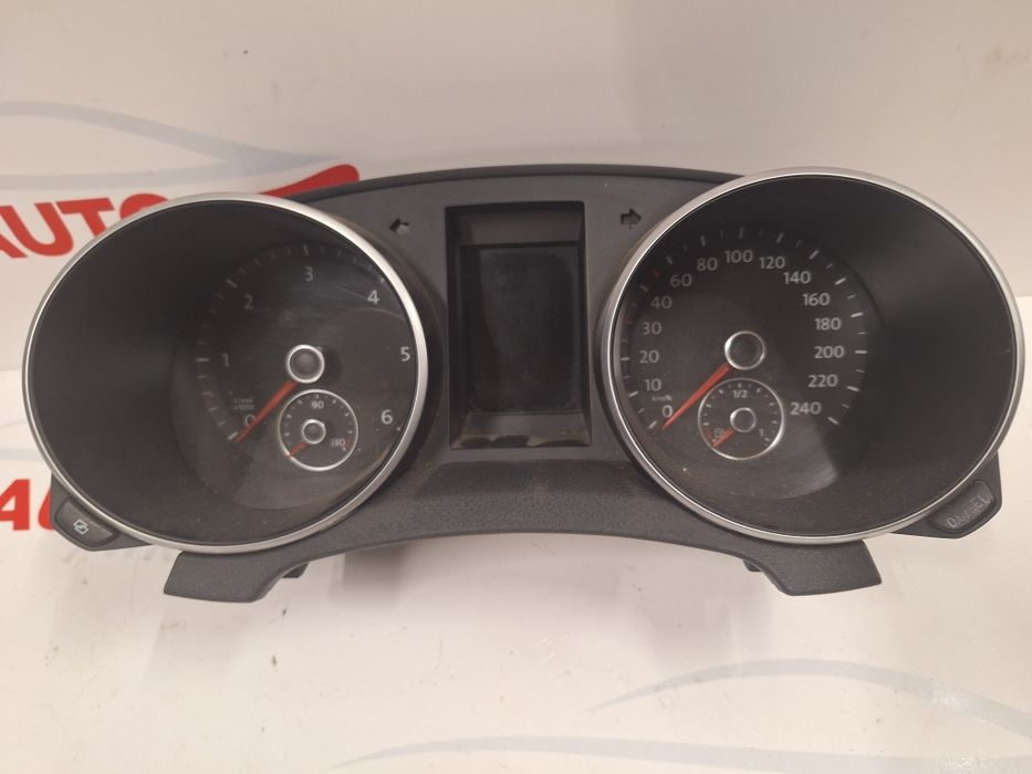 Километраж Vw Golf 6 1.6TDI / Фолксваген Голф 6 1.6ТДИ 2009г.
