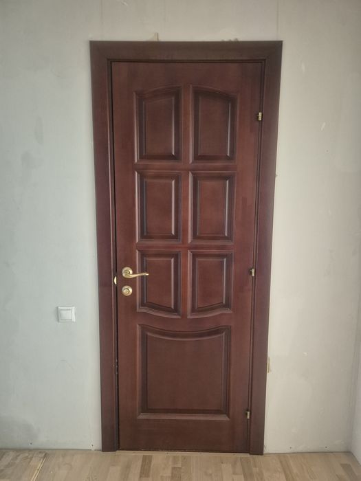 Продам межкомнатные двери