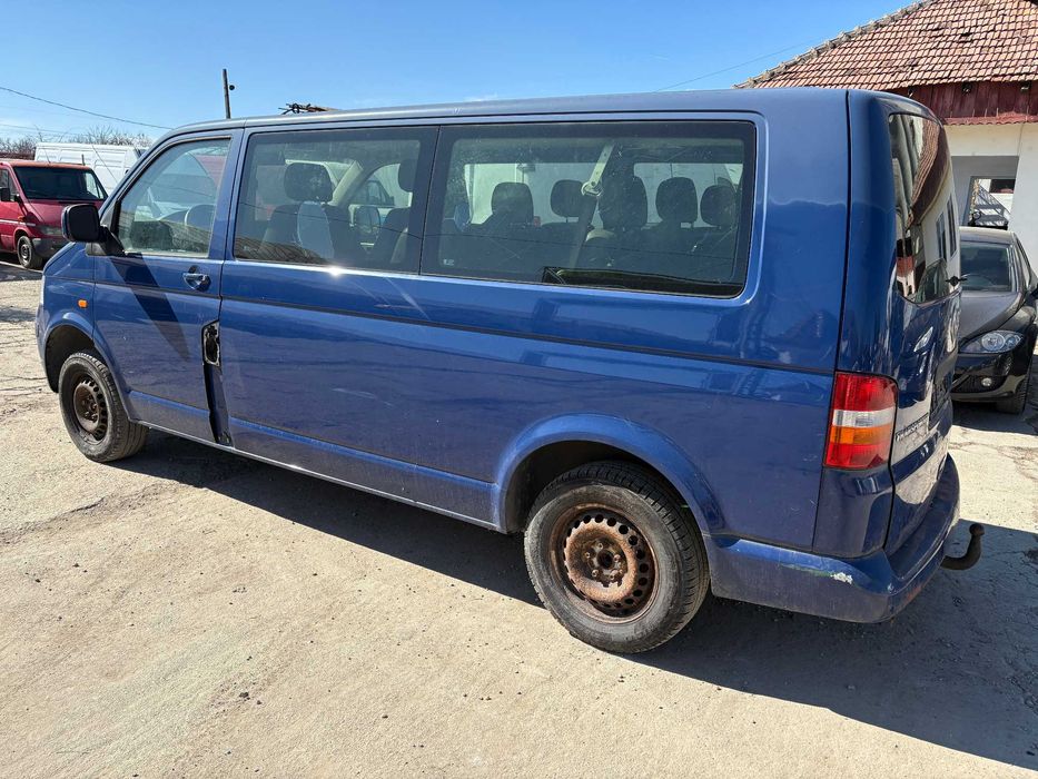 RADIATOR Ventilator Pompa Servo Galerie VW TRANSPORTER T5 2.5 TDI 2007