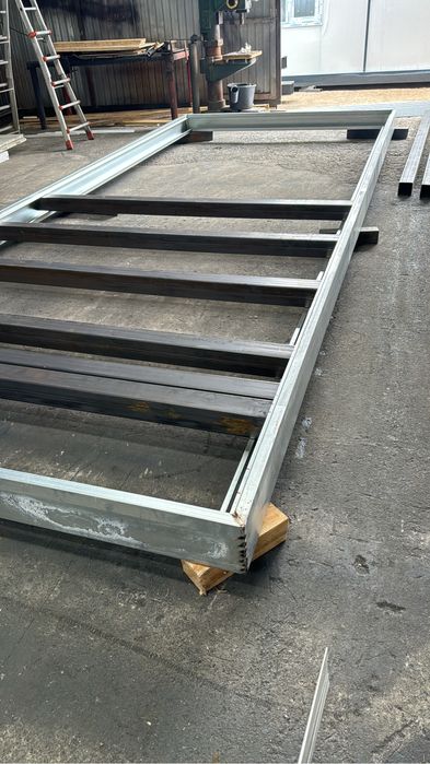 Containere modulare noi.