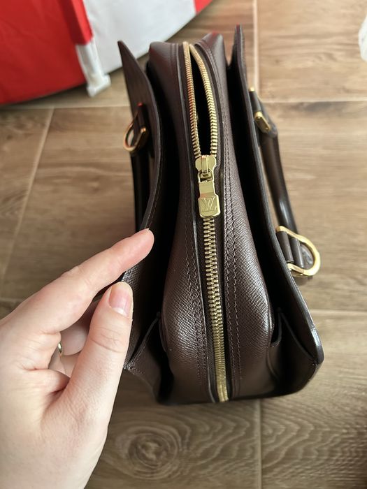 Geanta Louis Vuitton