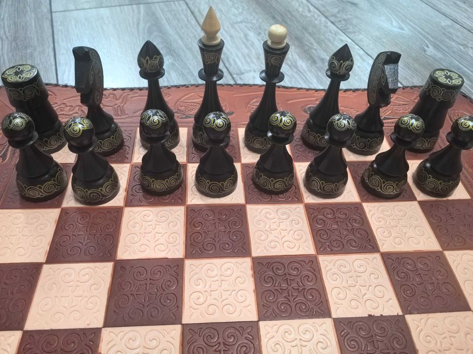 Шахматы ручной работы