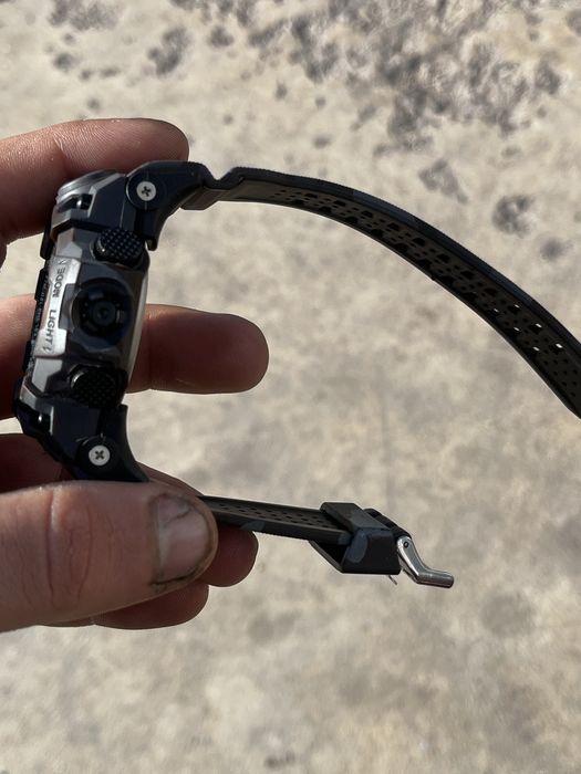 Чисто Нов Часовник