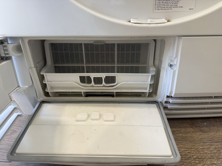 Сушилня AEG Lavatherm Protex Plus Термопомпа