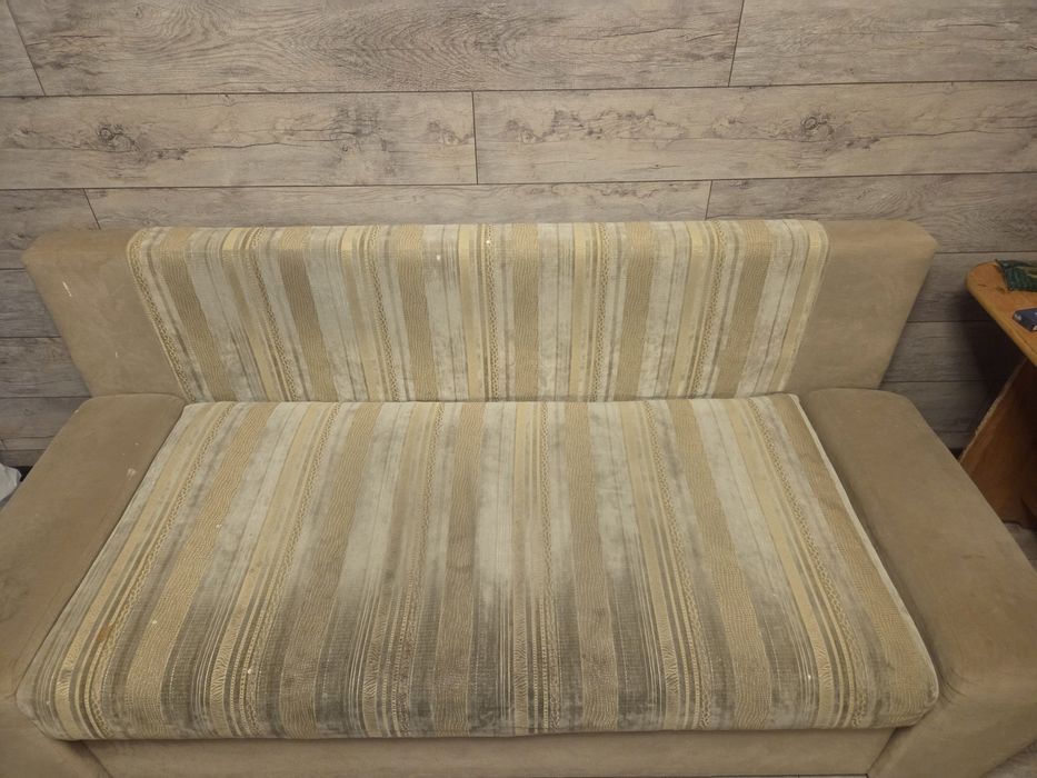 Продам диван недорого