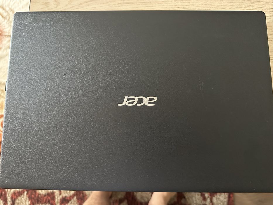 Acer Aspire SSD 8/256 Korobka document bor