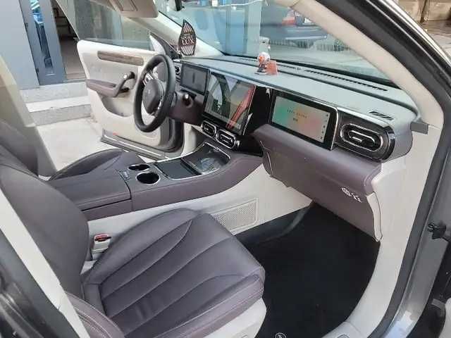 Leapmotor C11 Hybrid 200 km naqd va halol nasiya