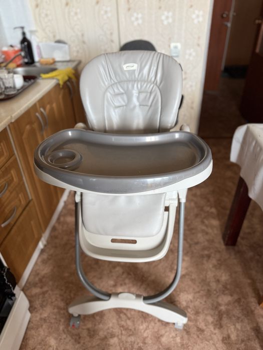 Продается детский стул для кормления