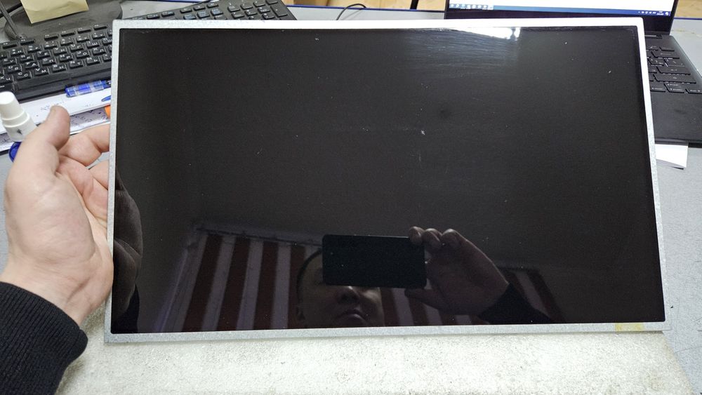 Продам матрицу 17.3,40 pin стандарт