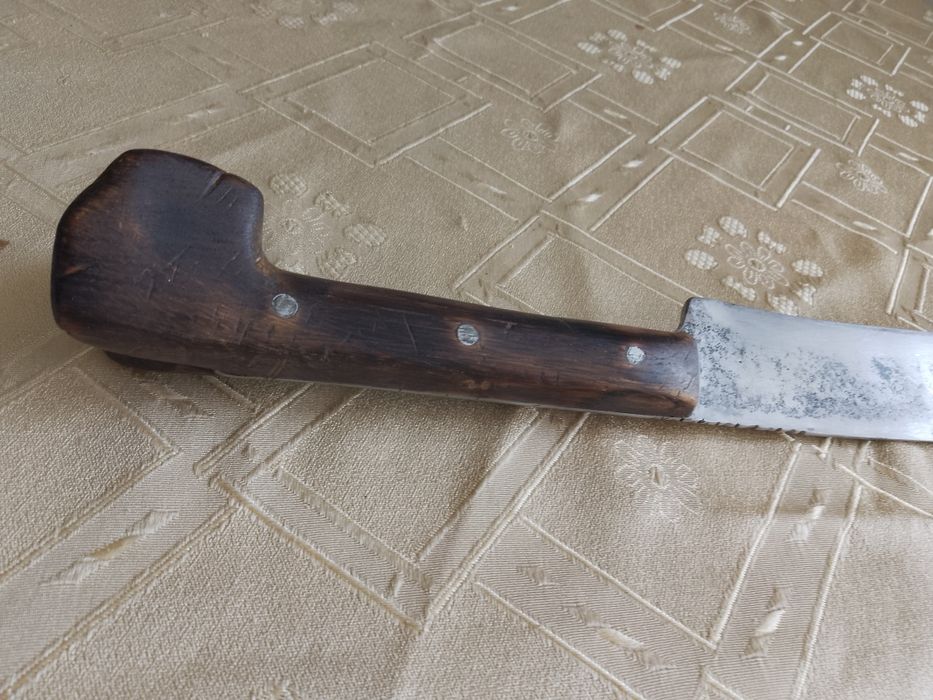 Нож Каракулаклия