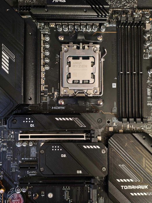 Дънна платка MSI MAG Tomahawk X670E WIFI – AM5 / DDR5 / PCIe 5.0 / WiFi 6E