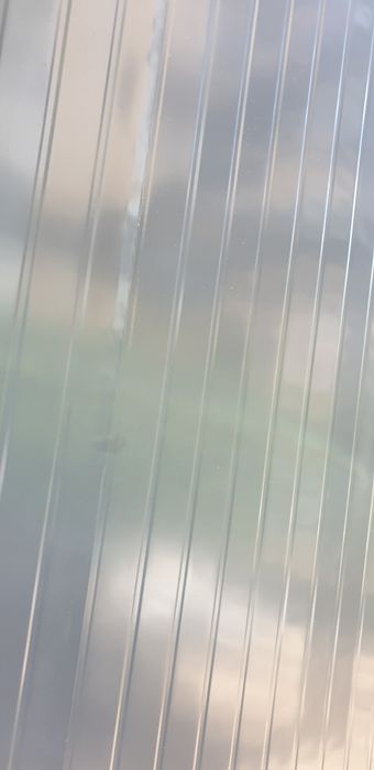 Sendvich panel va ugaloklari sotiladi holat yangi ideal