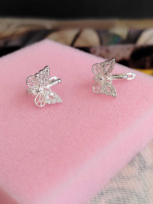 Сребърни обеци 925 „Пеперуди“ с бели циркони – елегантни