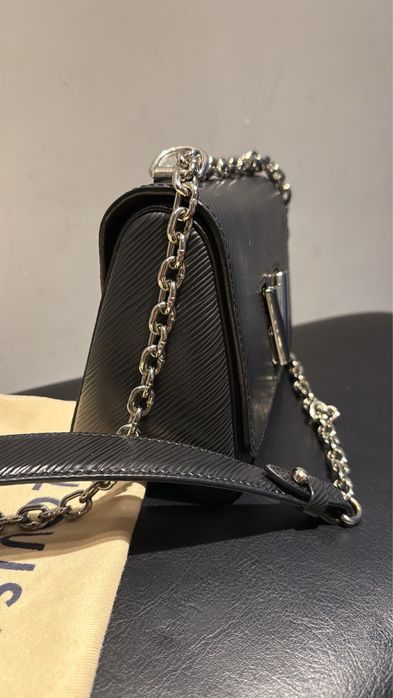 Продам сумку LV оригинал за 200000 тг