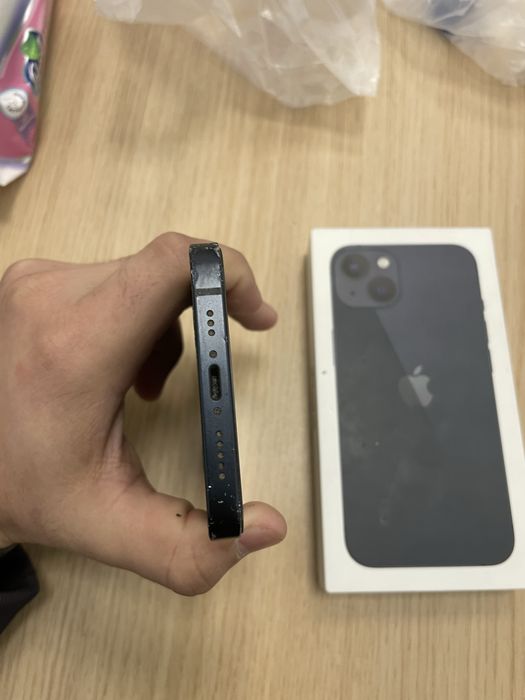 iPhone 12 128gb.