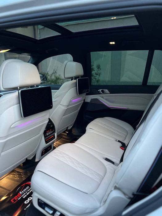 BMW X7 2021 — 6