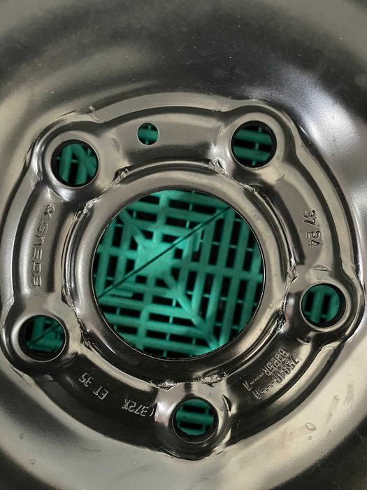 Jante tabla otel R15 Renault Zoe, Megane, Scenic noi originale Renault