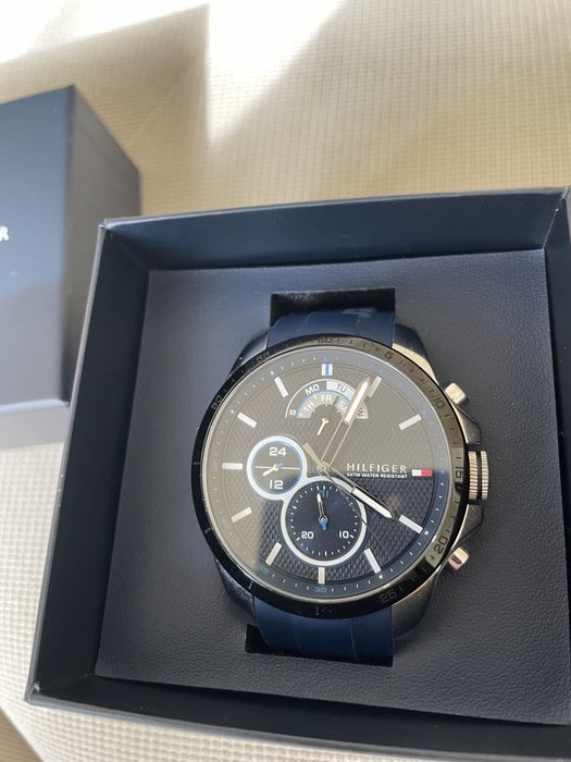 Ceas Tommy Hilfiger Neutilizat