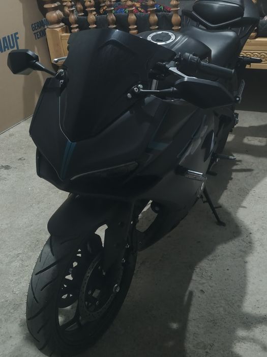 Спортбайк мотоцикл