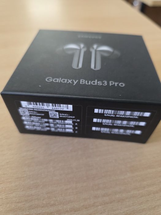 Casti sigilate buds 3 pro