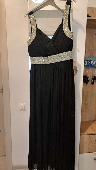 Vand rochie in stare buna