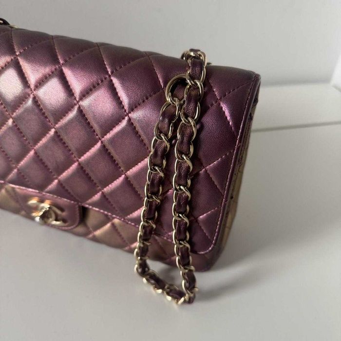 Geantă Chanel din Piele Mov, Poseta Chanel din Piele Granulată