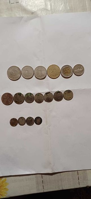 Лот от различни монети
