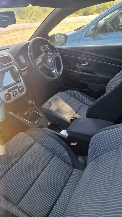 Dezmembrez Volkswagen Eos 2009 coupe 1.4