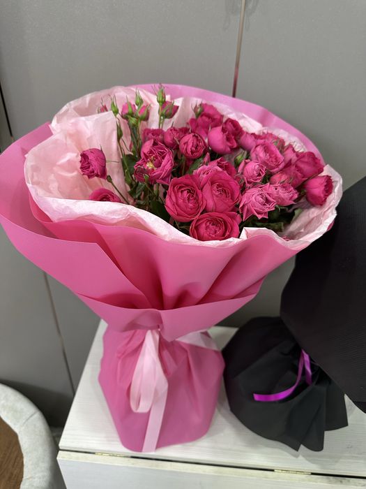 Цветы свежие розы