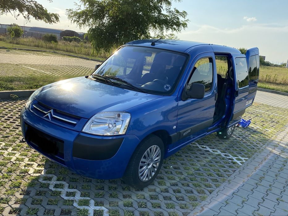 Vand Citroen berlingo 2.0