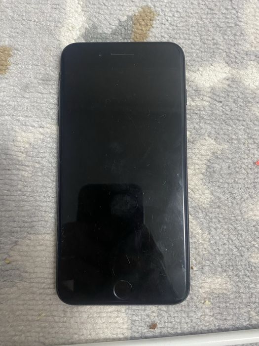 Продам айфон 7 plus