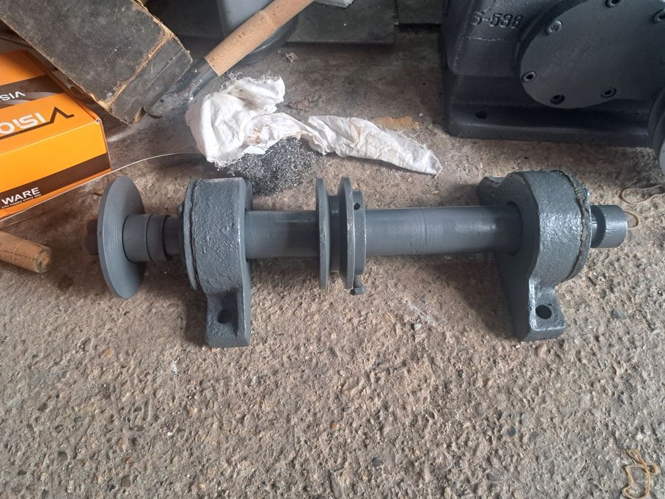 Кухненски шкаф комод дъбови мебели