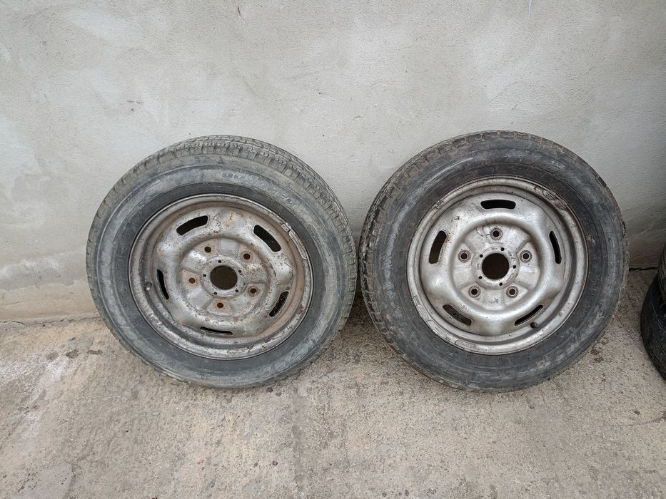 2xJante r16  Ford transit cu cauciucuri 205/65 C